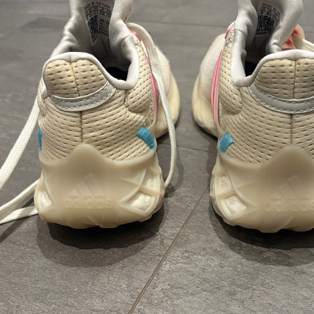 Adidas Ladies Beige and Pink Sneakers - Picture 3 of 6